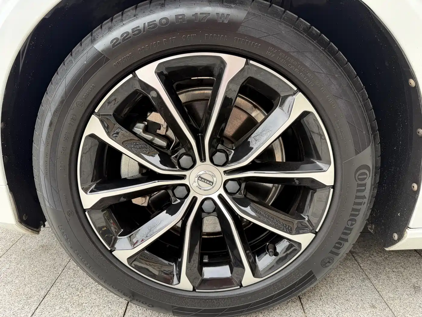 Volvo V60 2020 T4 Momentum Luxury фото 14