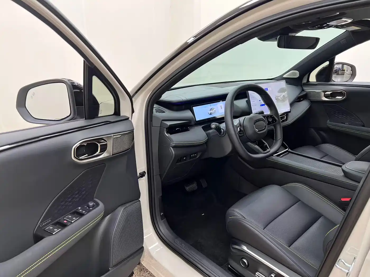 Lynk & Co 06 2026 2026 Relive 1.5T Ultra