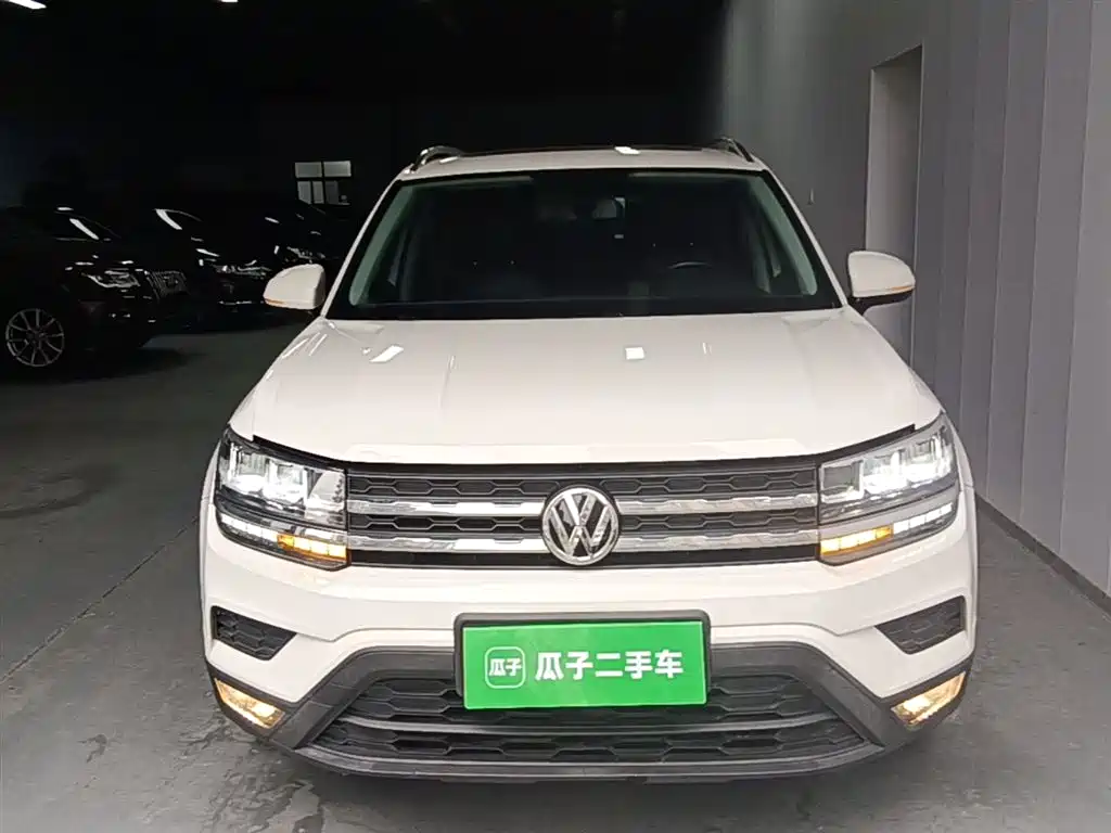 Volkswagen Tharu 2019 280TSI 2WD Comfort Edition China VI фото 3
