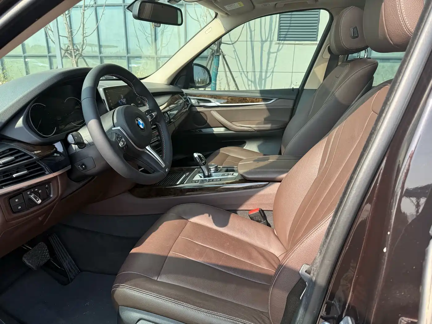 BMW X5 (Import) 2017 xDrive28i фото 8