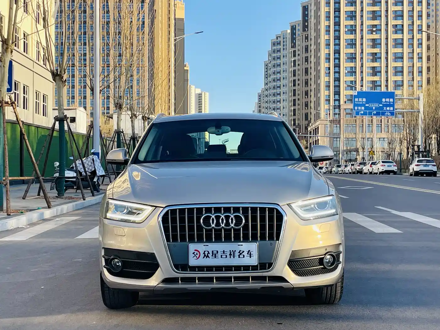 Audi Q3 2015 35 TFSI Comfort фото 2