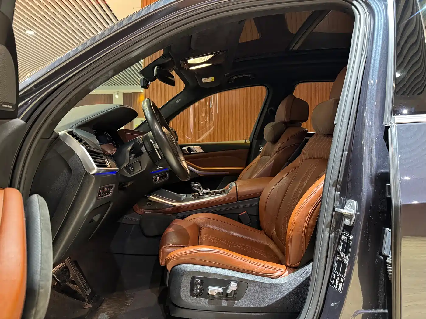 BMW X7 2020 xDrive40i Custom Limited Edition M Sport Package фото 8