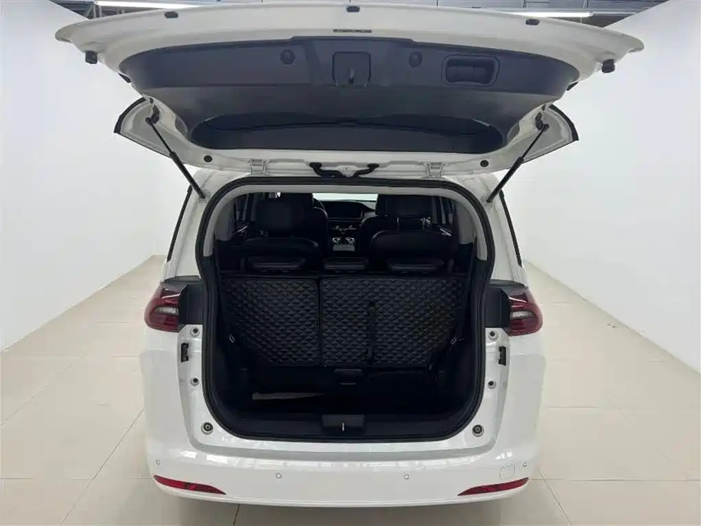 GAC Trumpchi Trumpchi M6 2021 PRO 270T DCT Luxury Edition фото 8