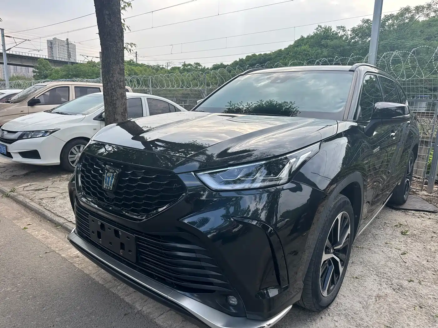 Toyota Crown Kluger 2021 2.5L HEV 4WD Luxury