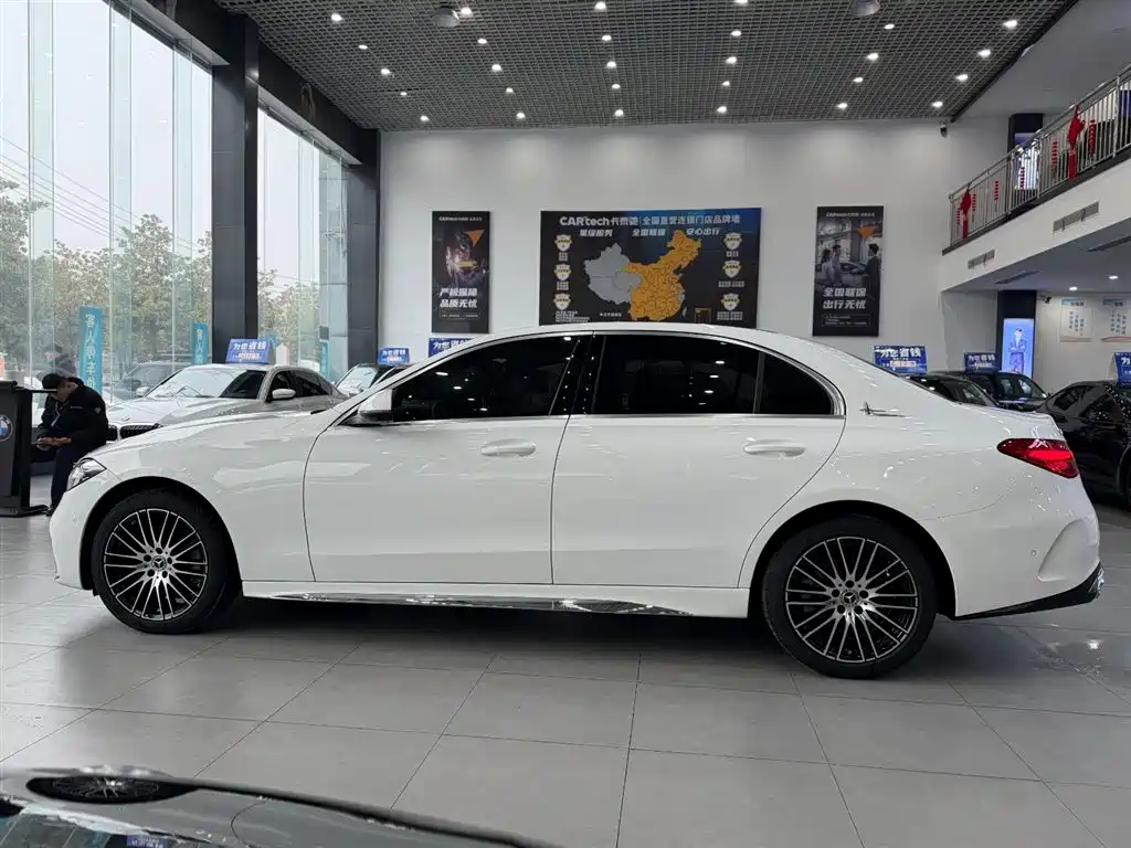 Mercedes-Benz C-Class 2024 Facelift C 260 L Sport фото 10
