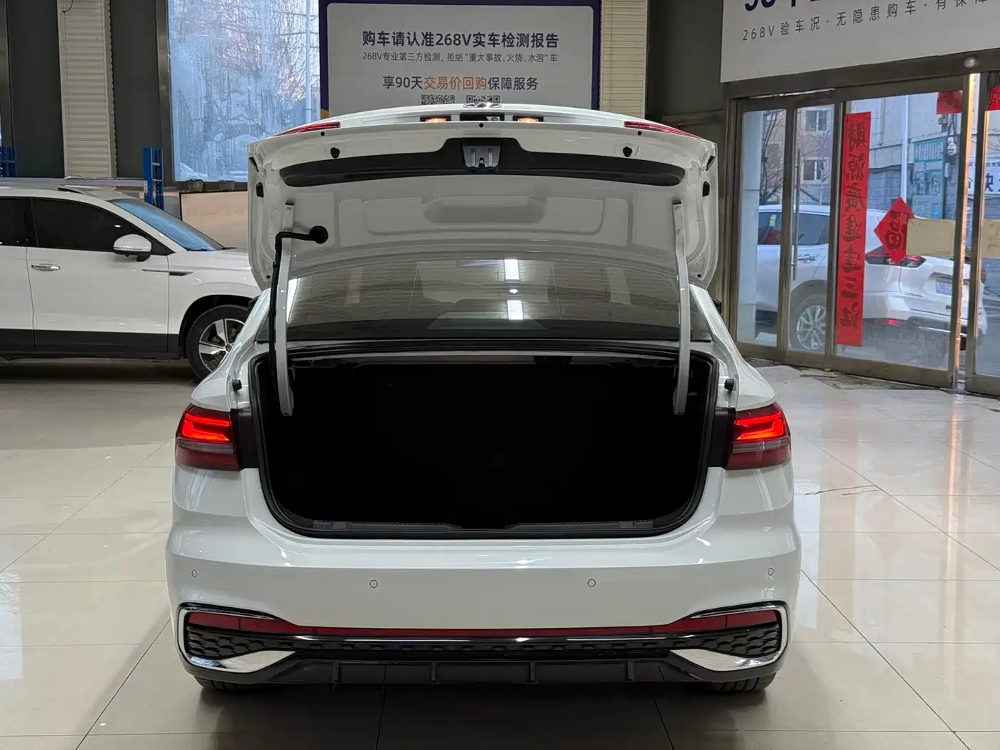 Volkswagen Lavida 2023 Model 280TSI DSG Starlight Eternal Edition фото 23