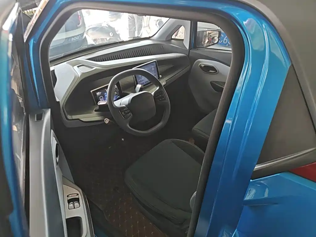 Baojun E200 2021 2020 305KM Smart Edition