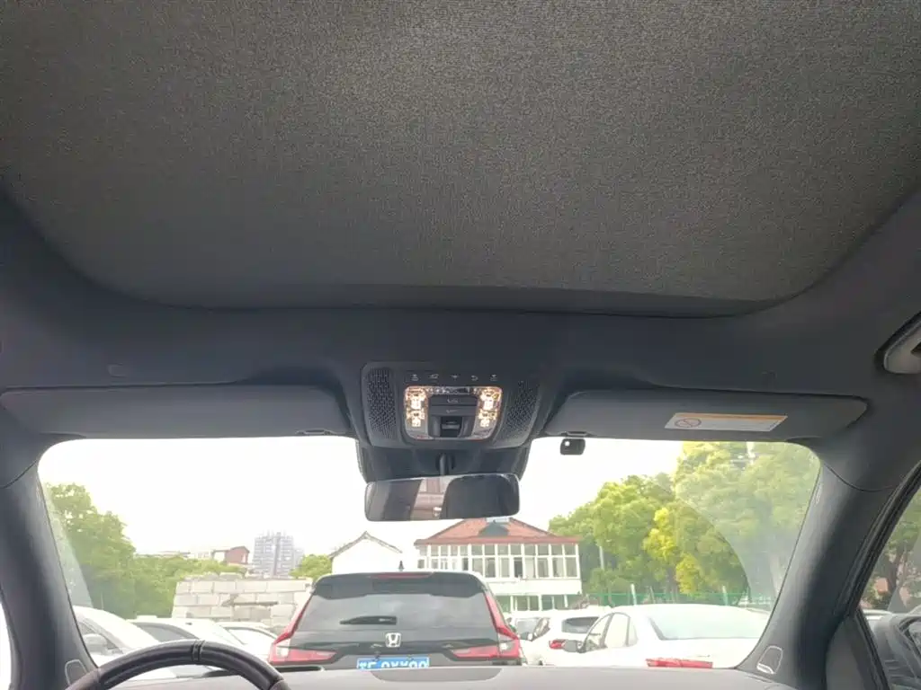 MERCEDES-BENZ GLA AMG