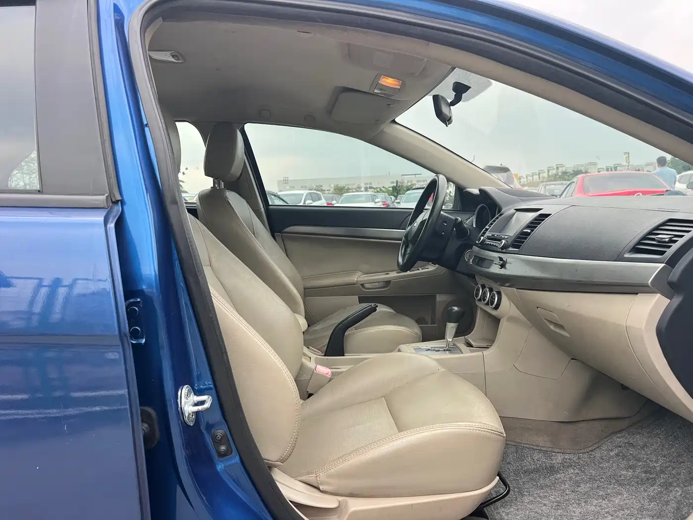 Mitsubishi Lancer EX 2010 Fashion Edition 1.8L CVT Comfort фото 7