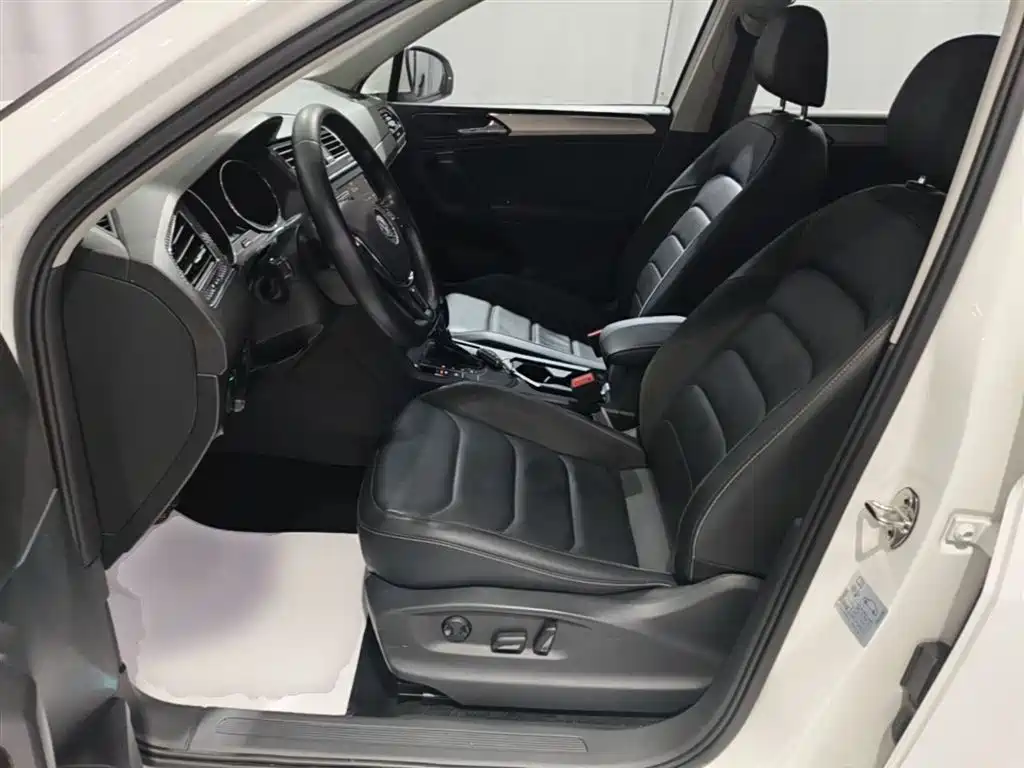 Volkswagen Tiguan L 2018 280TSI Automatic 2WD Comfort фото 15