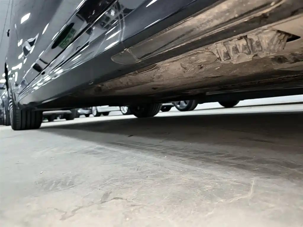 BMW 5 Series 2018 Facelift 530Li Leading M Sport Package фото 21