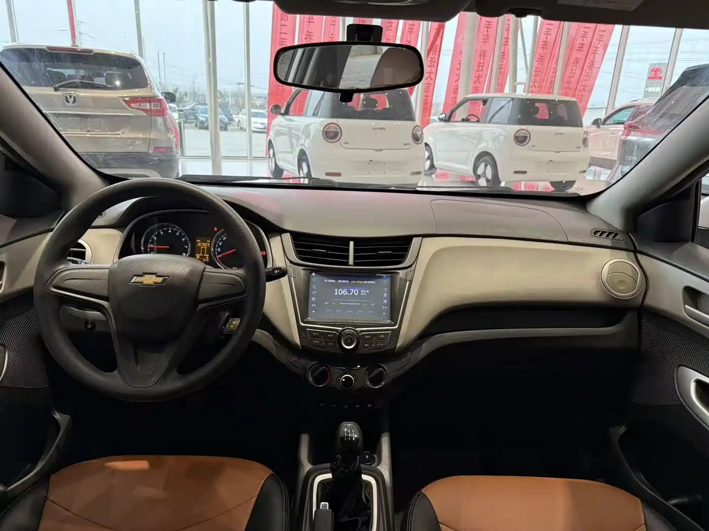 Chevrolet Sail 2016 Sail 3 1.3L Manual Comfort Sunroof Edition фото 10
