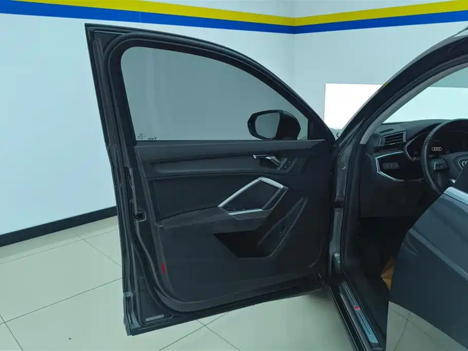 Audi Q3 2019 35 TFSI Fashion Sport фото 7