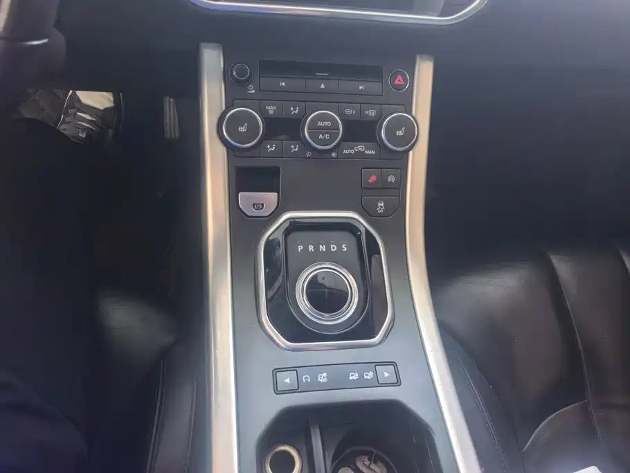 Land Rover Range Rover Evoque (Import) 2014 2014 2.0T 5-door Brilliance Sport