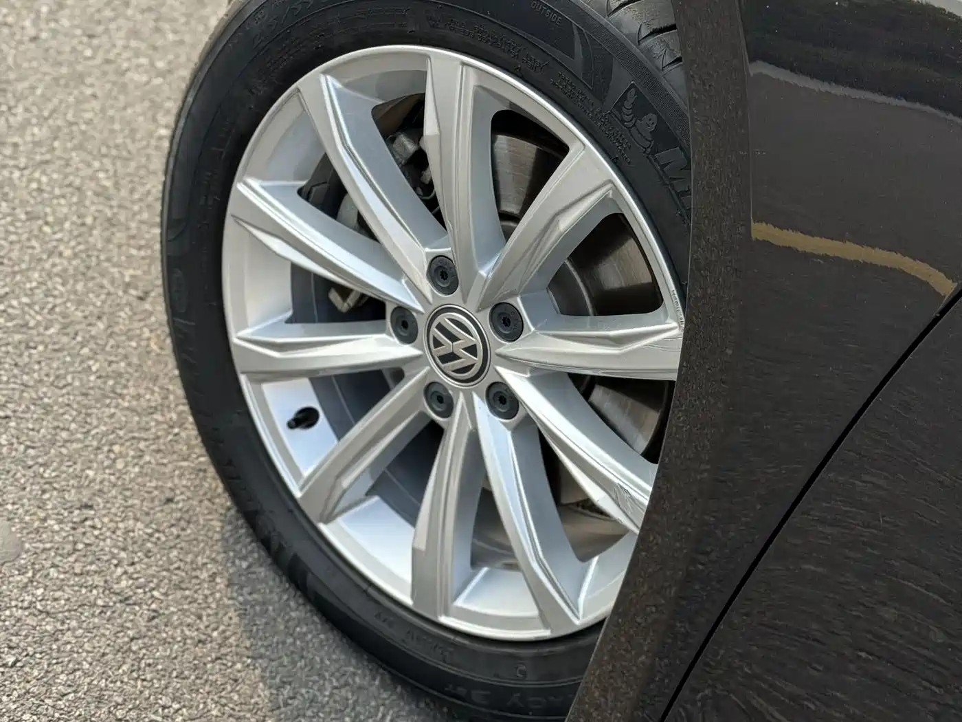 Volkswagen Passat 2016 330TSI DSG Executive Edition фото 17