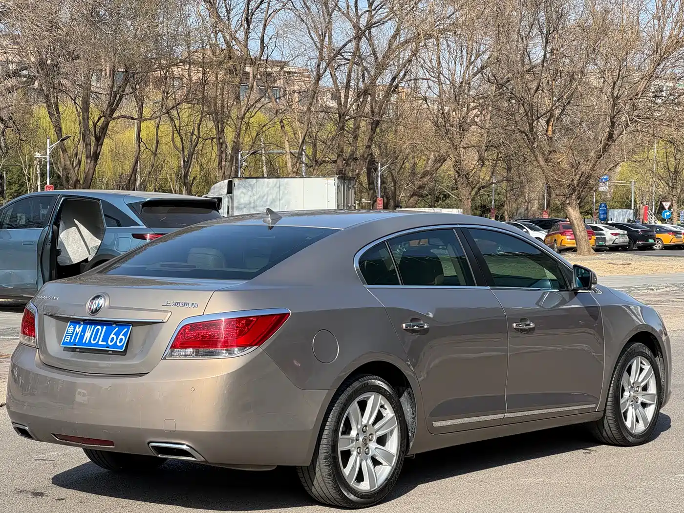 Buick LaCrosse 2009 Model 2.4L Luxury Edition фото 5