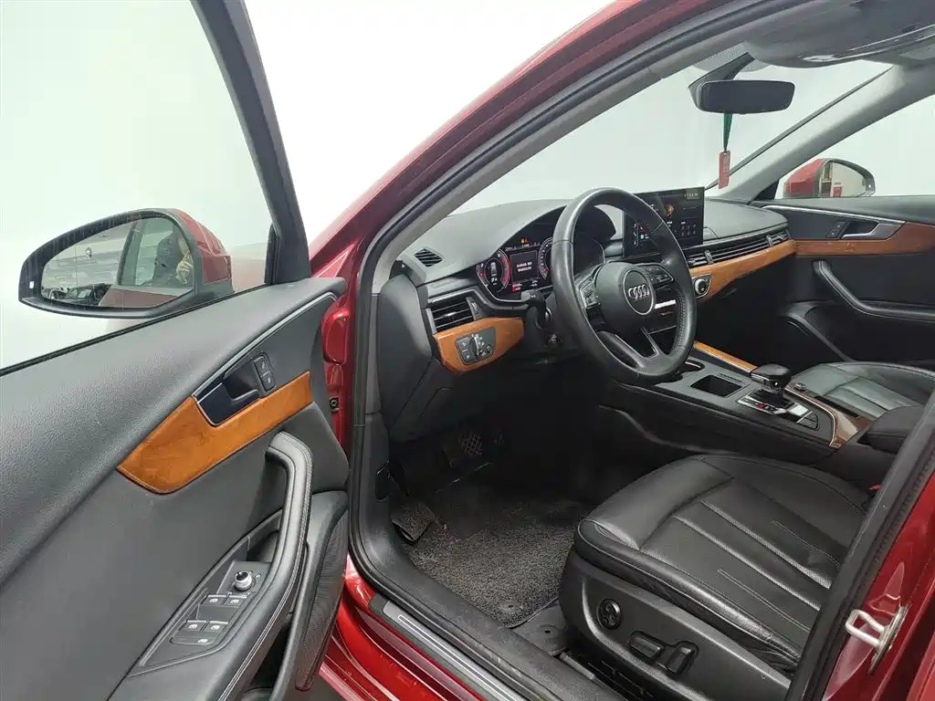 Audi A4L 2020 40 TFSI Luxury Elegance фото 16