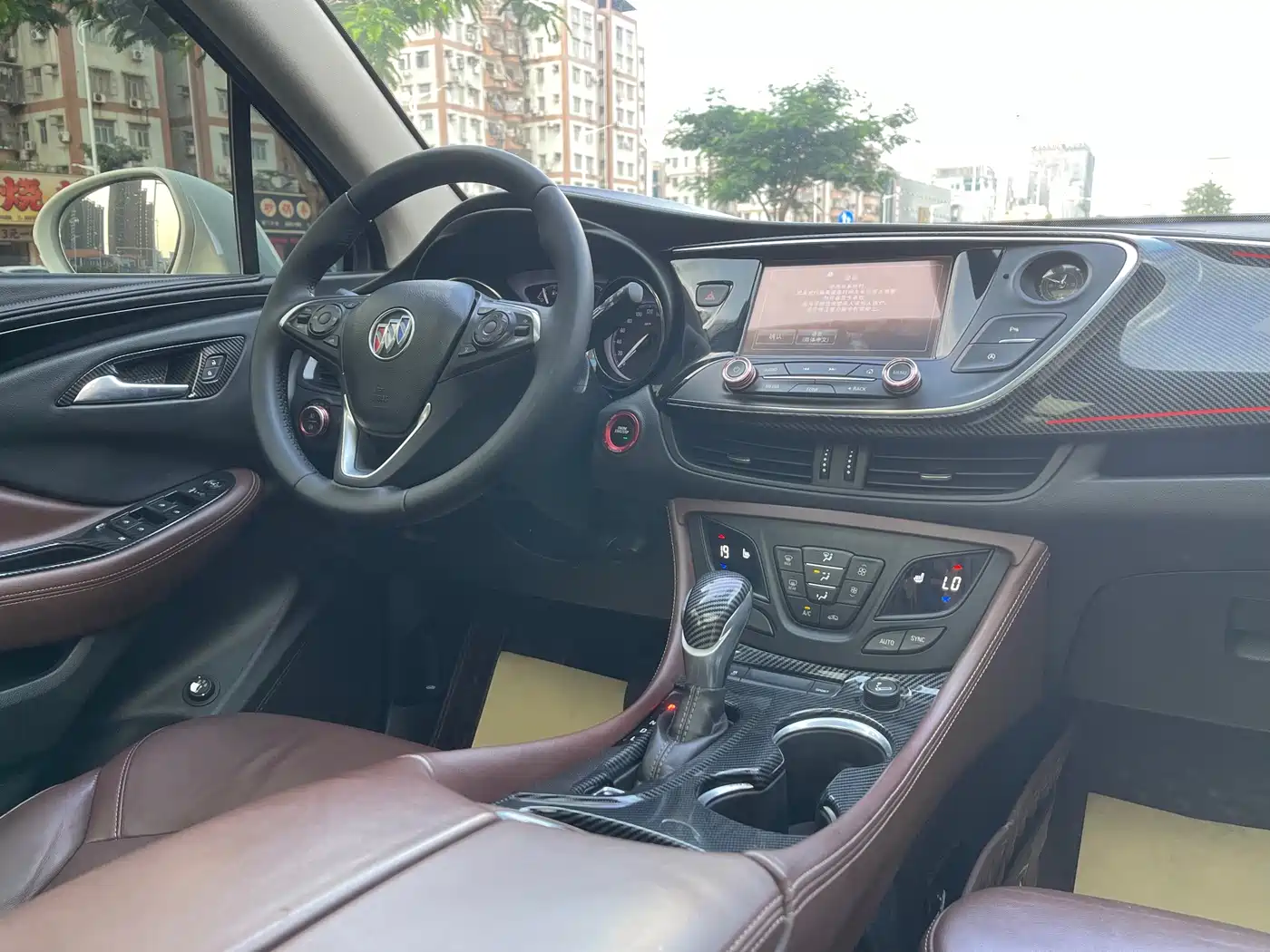Фото 17 - Buick Envision Plus