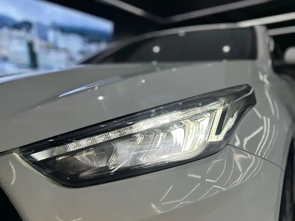 Kia K3 2021 Facelift 1.5L CVT Fashion Edition фото 33