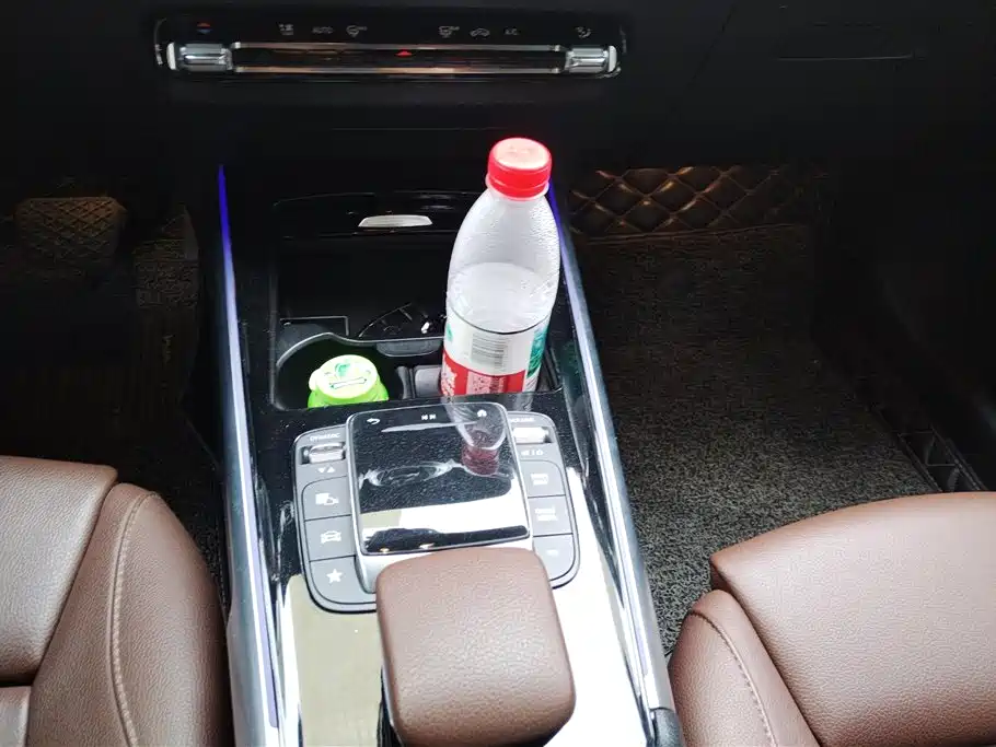 Mercedes-Benz GLB 2021 GLB 200 Dynamic фото 16