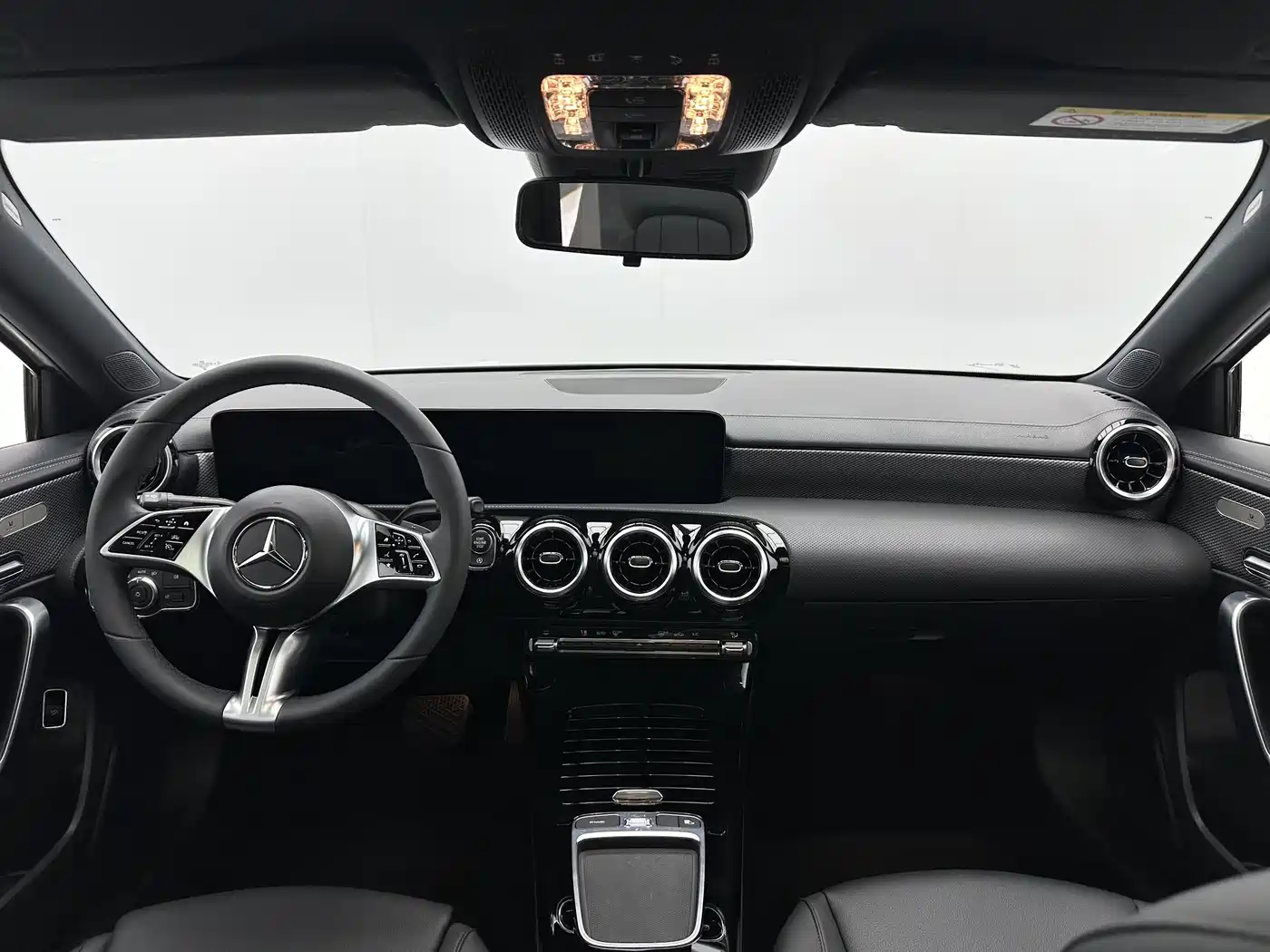 Mercedes-Benz A-Class 2023 A 180 L фото 7