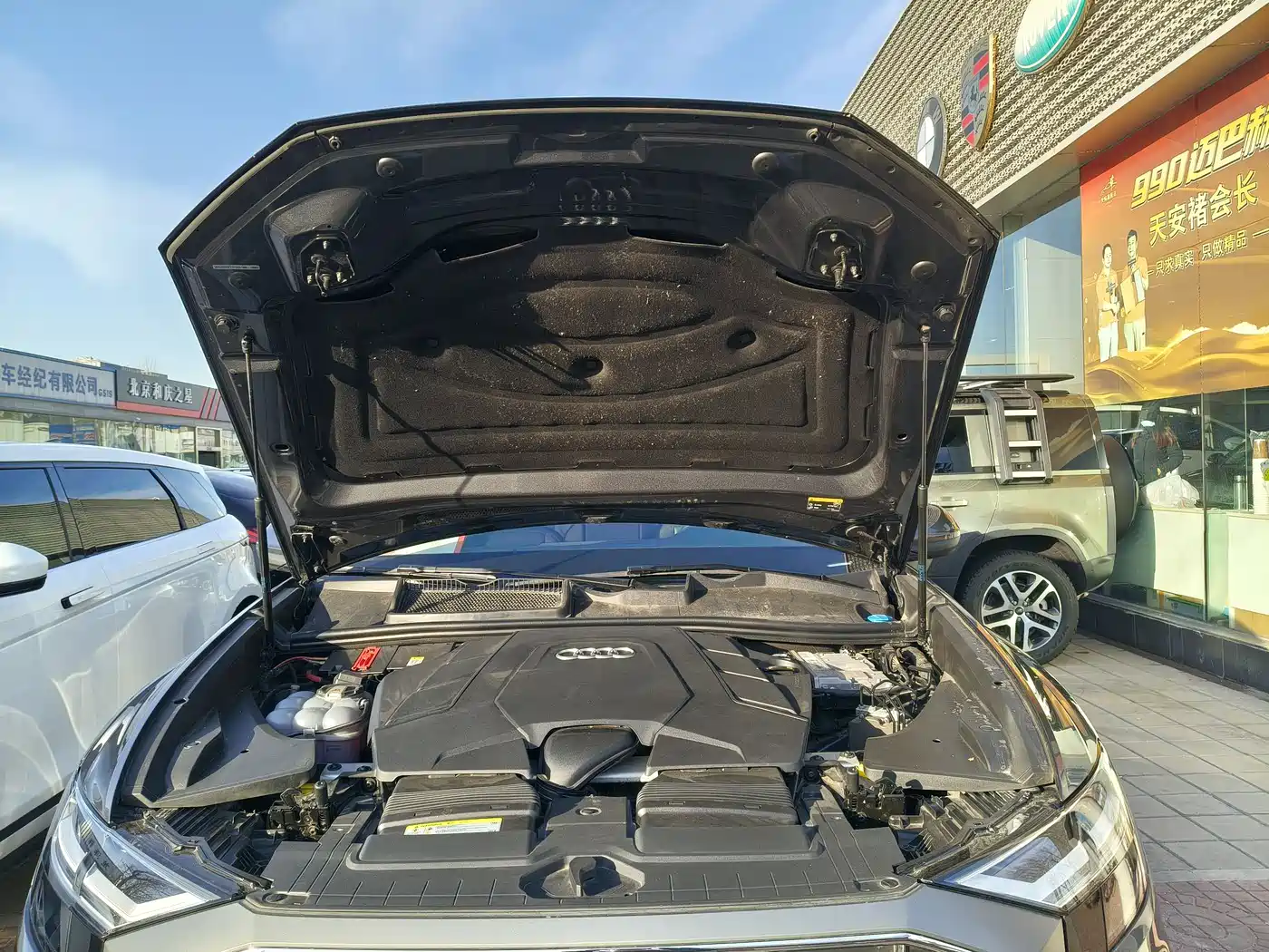 Audi Q8 2019 55 TFSI Luxury Dynamic фото 31