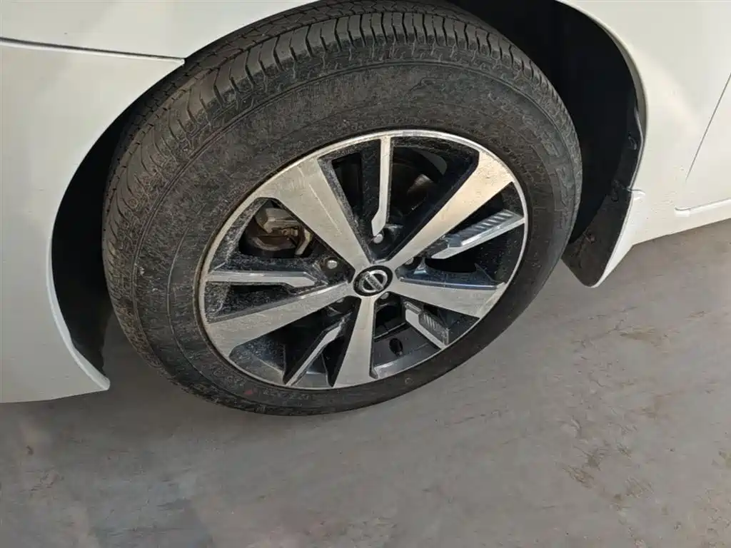 Nissan Bluebird 2019 2016 1.6L CVT Cool Edition
