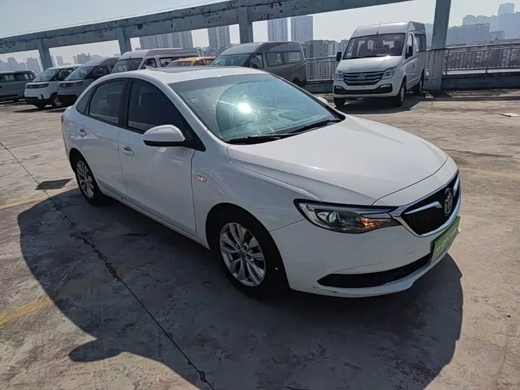 Фото 4 - Buick Excelle
