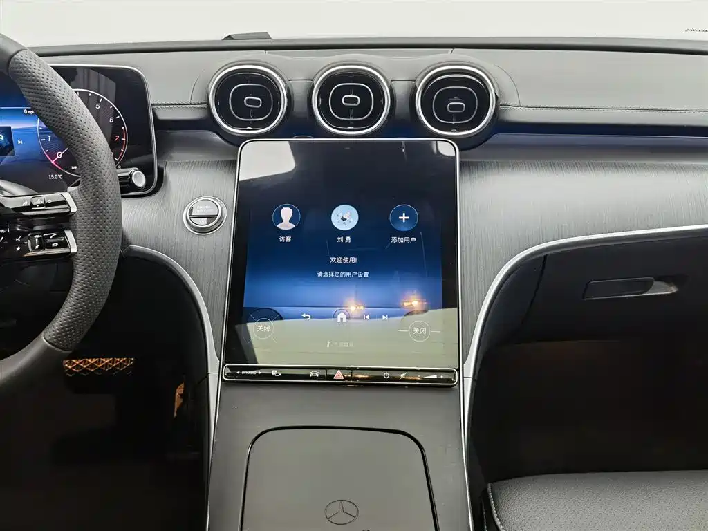 Mercedes-Benz C-Class 2025 Facelift C 200 L Sport Edition фото 12
