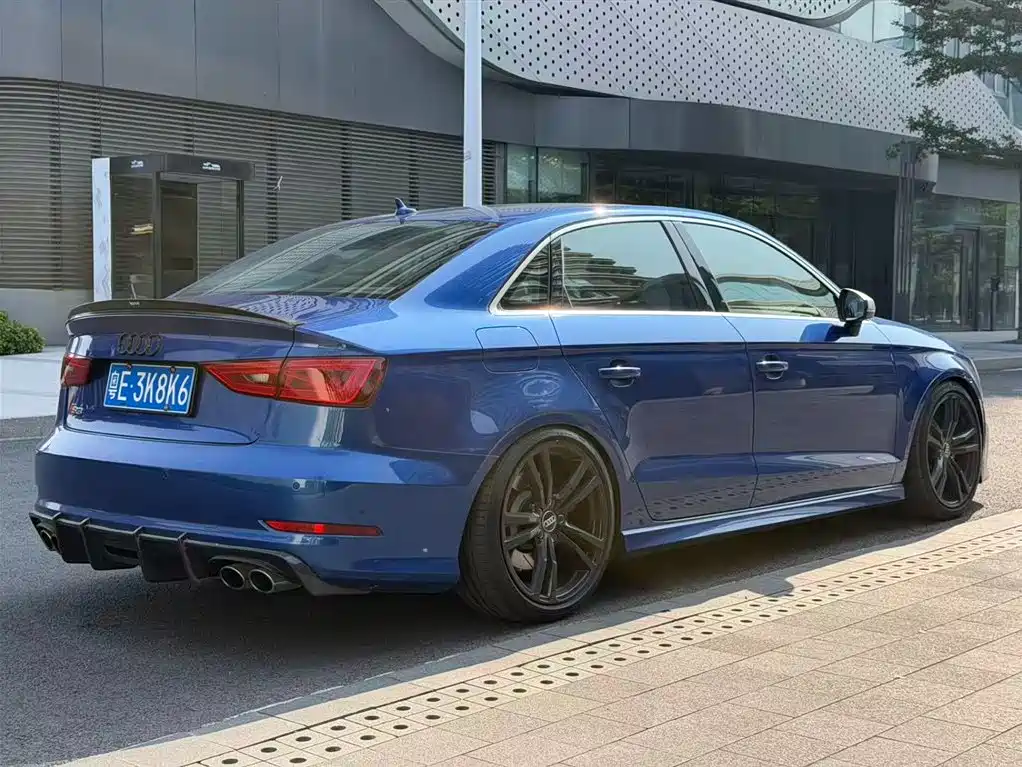 Audi S3 2017 S3 2.0T Limousine фото 6