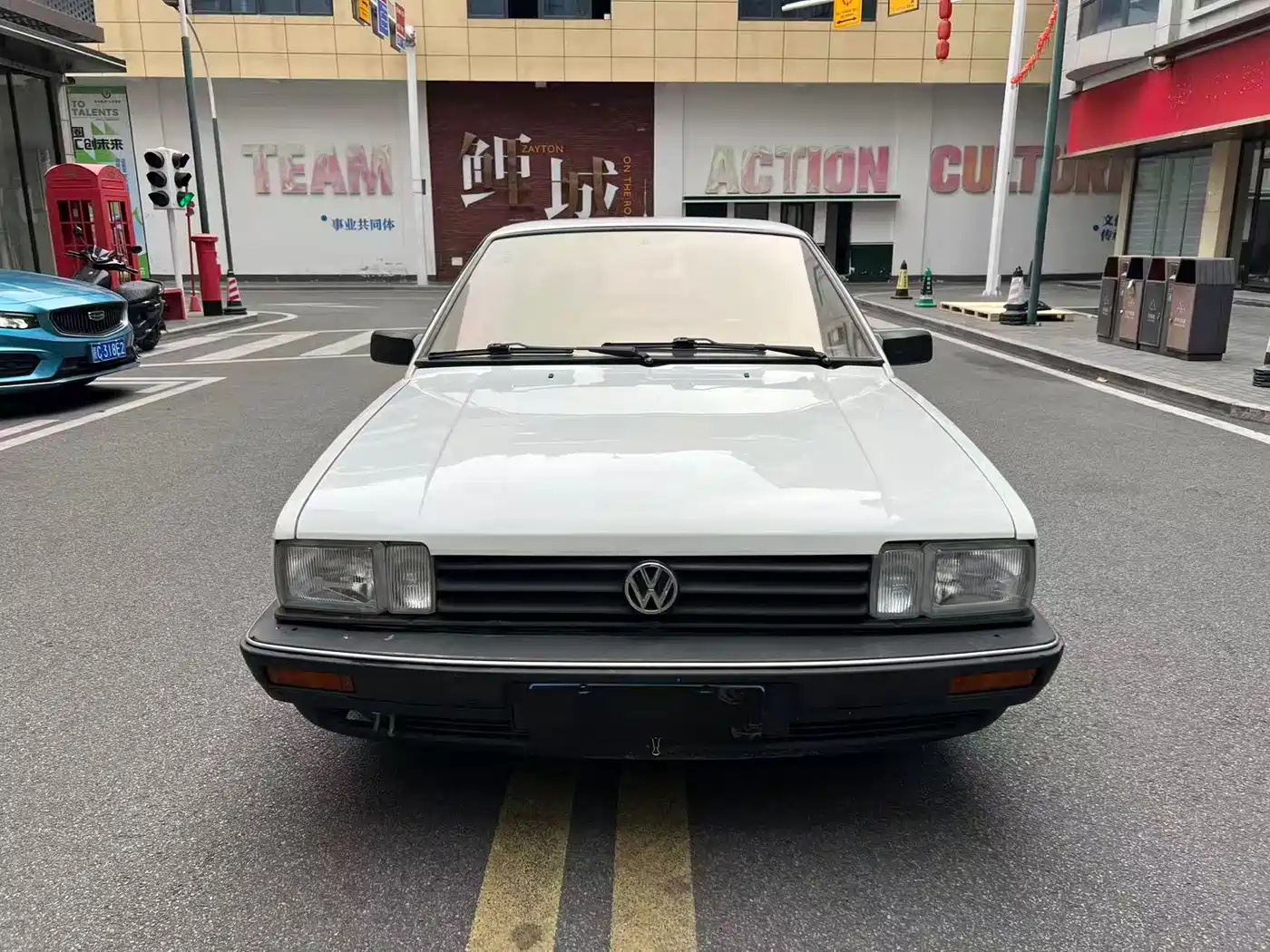 Volkswagen Santana Classic 2007 Model 1.8L Scenic Edition фото 2