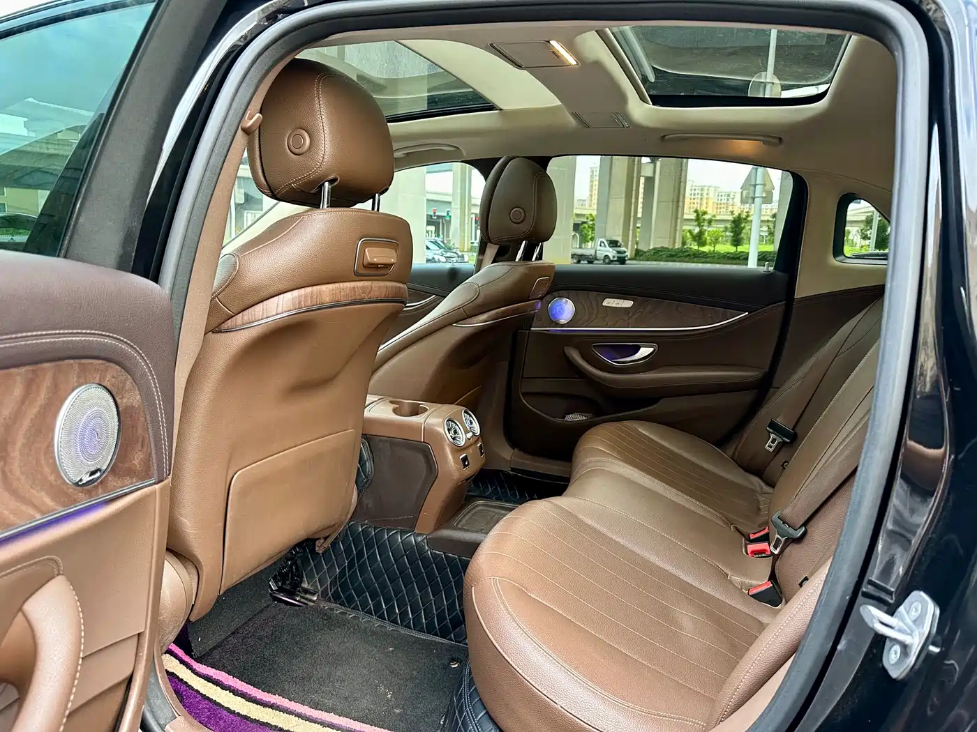 Mercedes-Benz E-Class 2019 E 300 L Sport Luxury фото 7