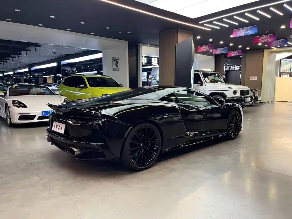 McLaren GT 2023 2023 4.0T Standard Model