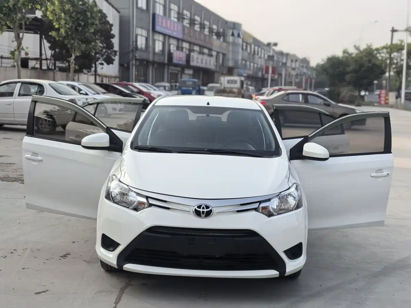 Toyota Vios 2014 1.3L Manual Stylish Edition фото 9