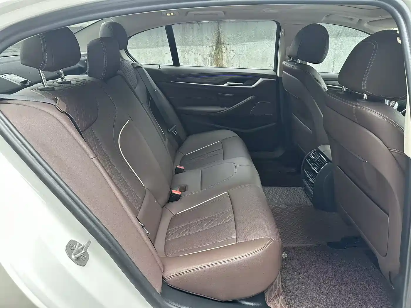 BMW 5 Series 2023 530Li Leading Luxury Package фото 12
