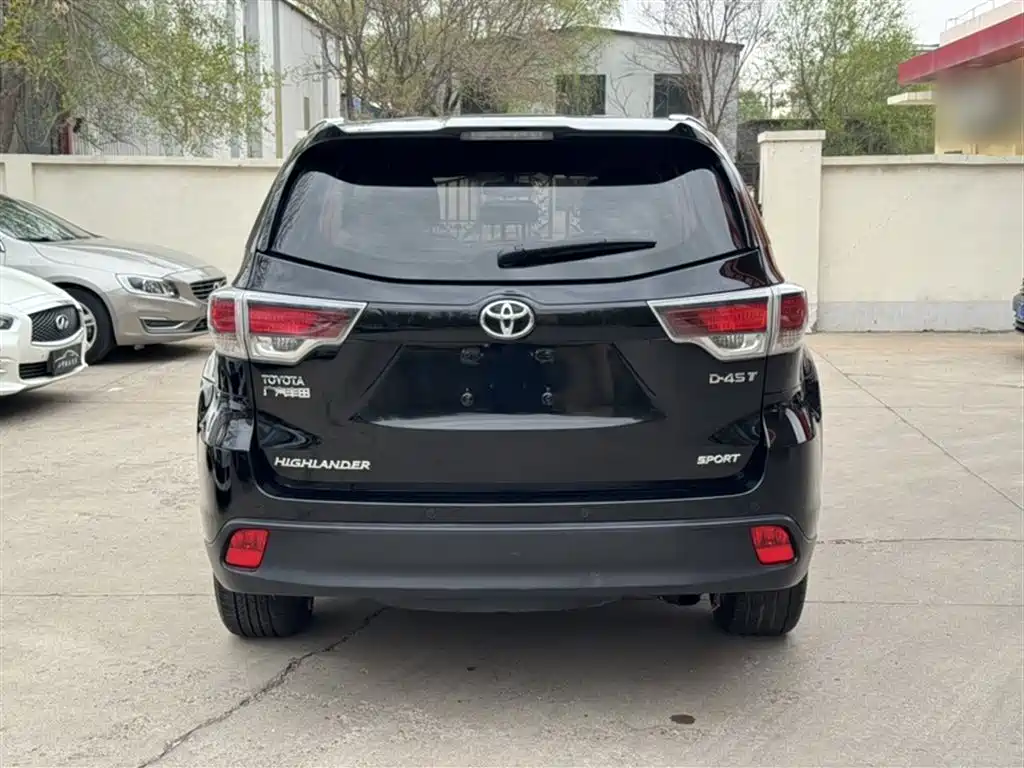 Toyota Highlander 2017 2.0T 2WD Premium 7-Seater фото 8