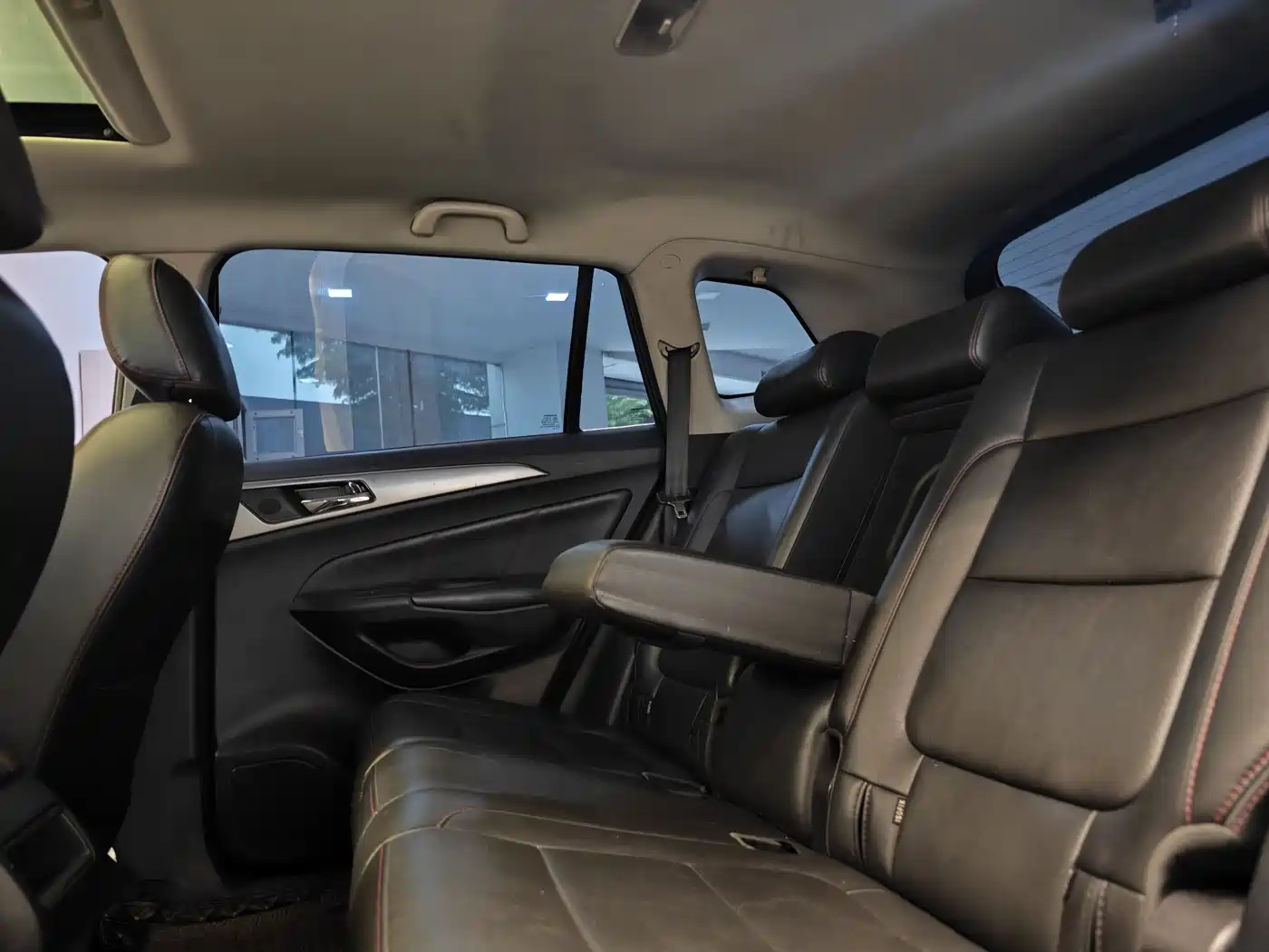 Фото 22 - Changan CS75