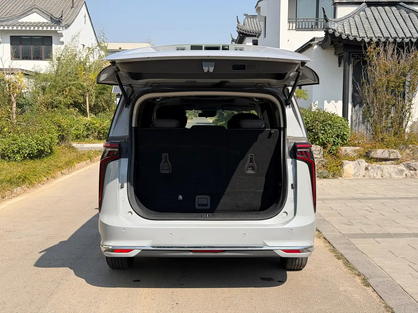 Maxus Maxus G90 2023 2023 2.0T Starlight 7-seater