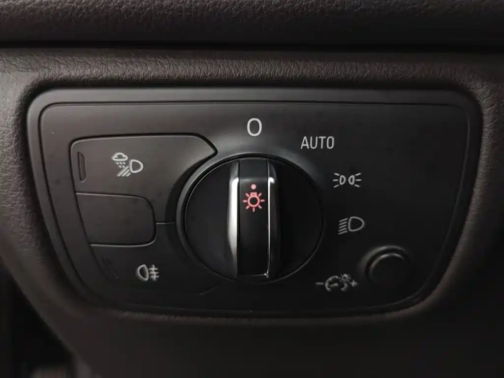 Audi A6L 2018 30th Anniversary 30 FSI Style фото 21