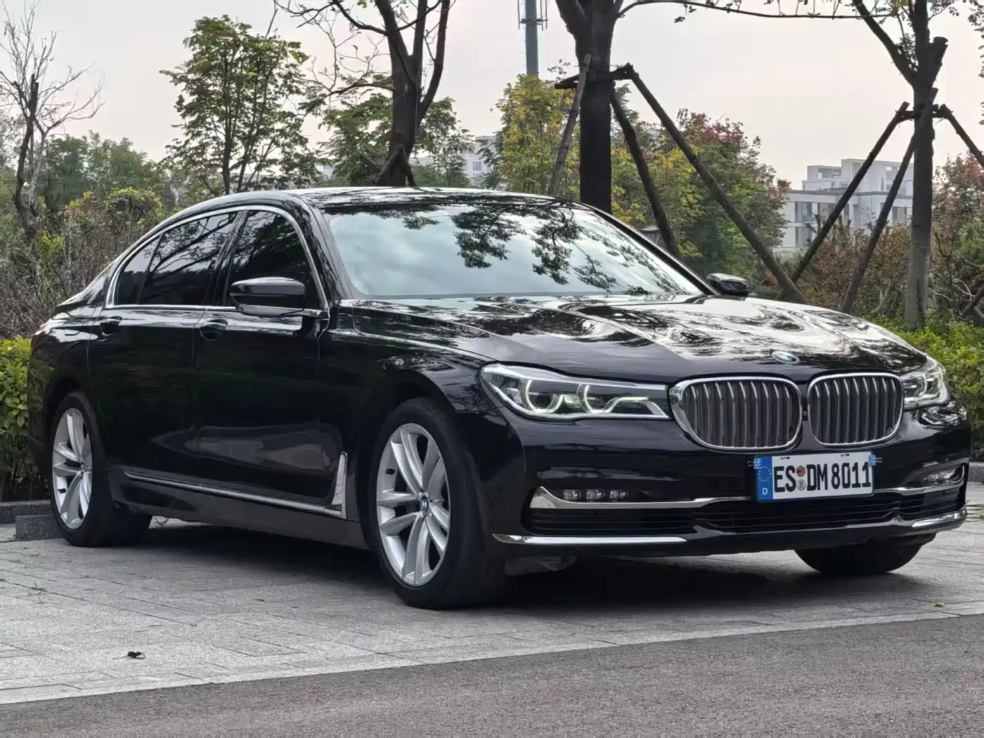 BMW 7 Series 2018 730Li Premium Type Excellence Package фото 2