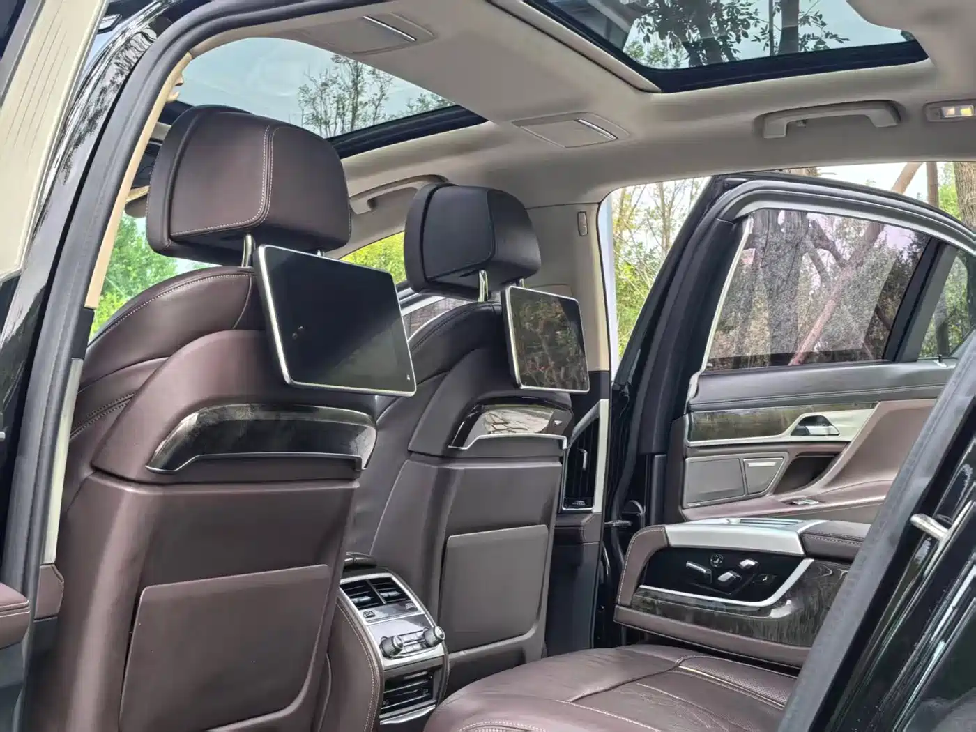 BMW 7 Series 2018 730Li Premium Type Excellence Package фото 9