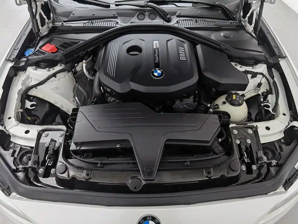 BMW 1 Series (Import) 2019 2018 118i Leading