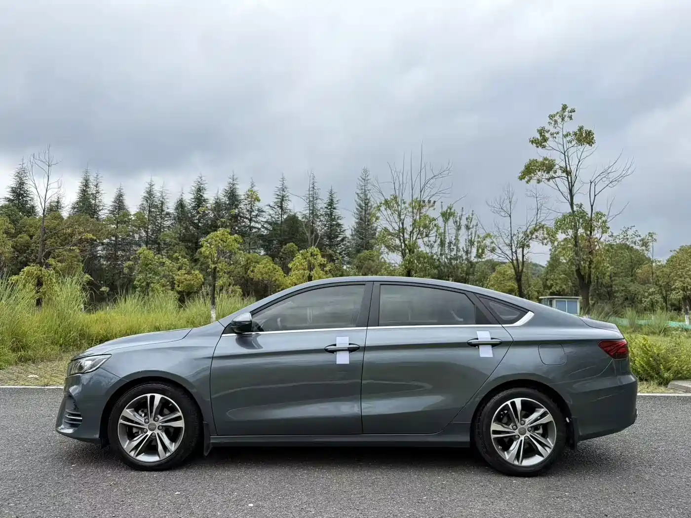 Фото 32 - Geely Binrui