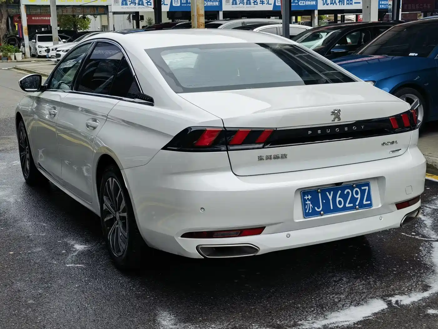 PEUGEOT 508