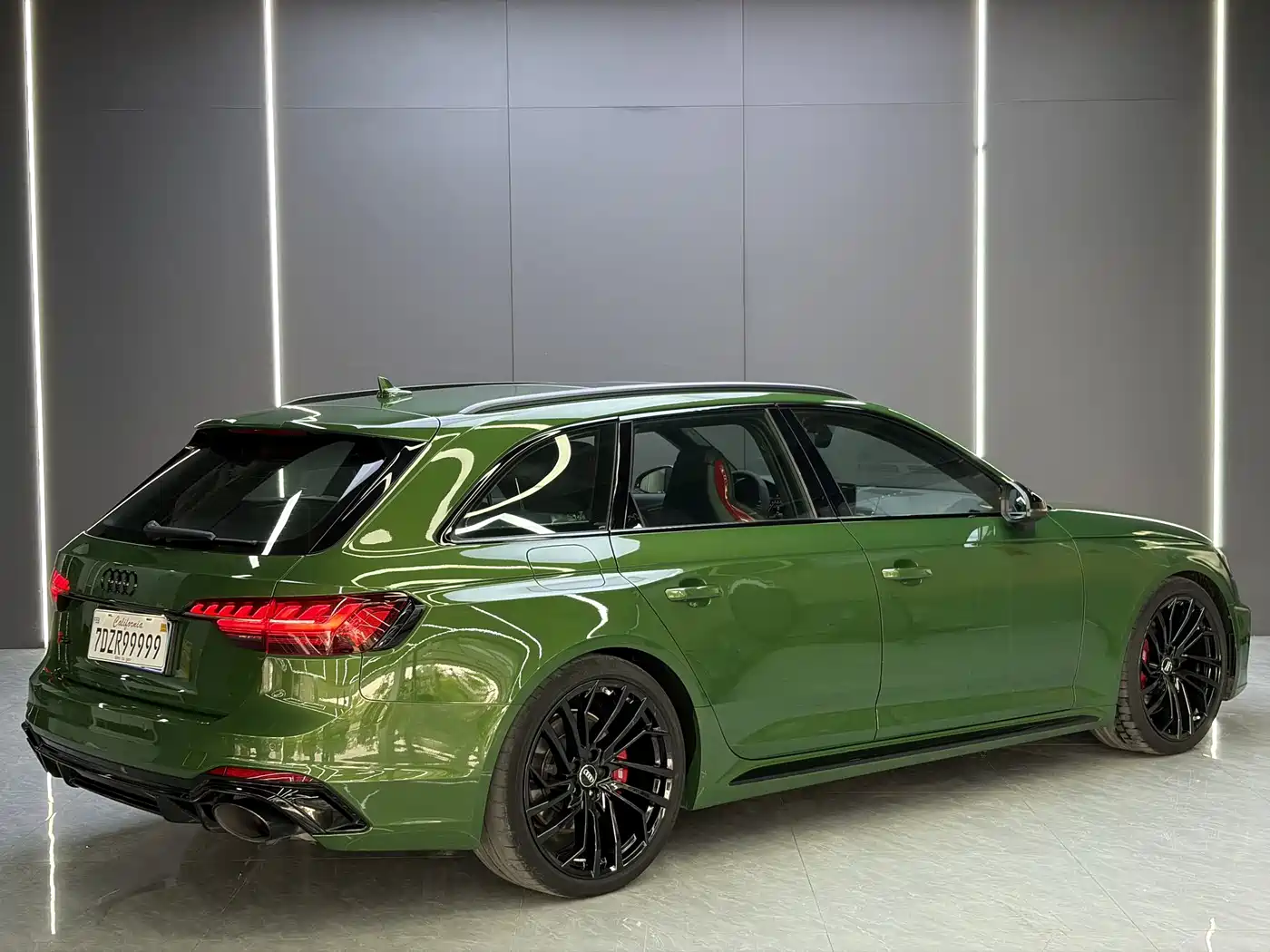Audi RS 4 2020 2020 RS 4 2.9T Avant