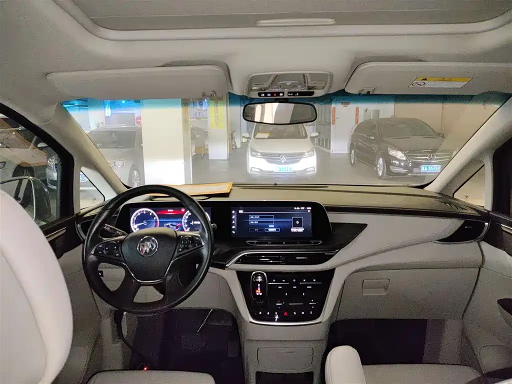 BUICK GL8