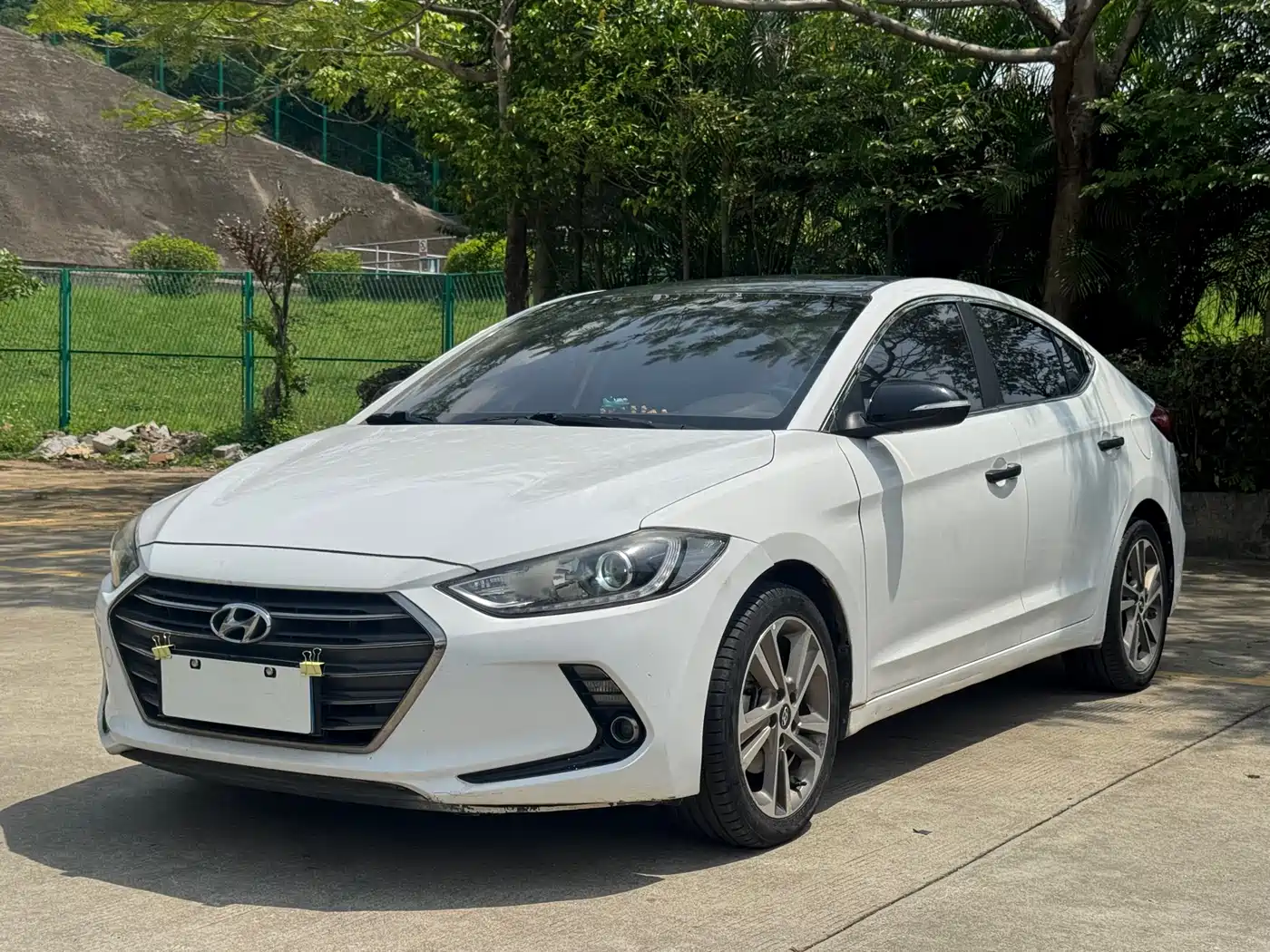 Hyundai Elantra 2016 Model 1.6L Automatic Smart Elite