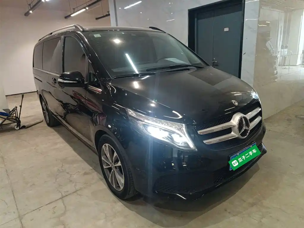 Mercedes-Benz V-Class 2020 V 260 Navigator Edition фото 22
