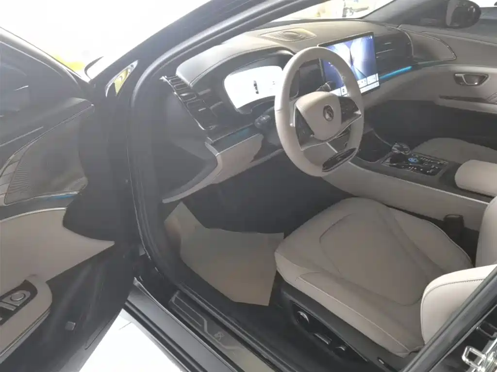 BYD Han 2024 EV Glory Edition 610KM AWD Celestial Eye Smart Driving фото 16
