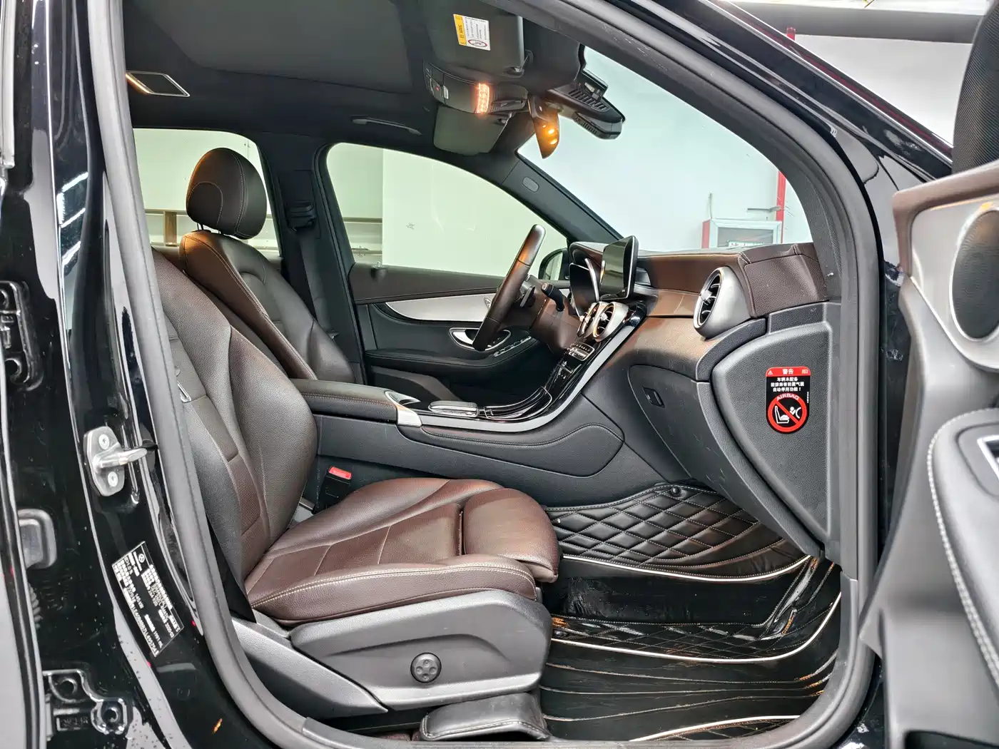 Mercedes-Benz GLC 2020 Facelift GLC 260 L 4MATIC Dynamic фото 7